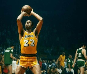 DD28中国平台-【人物】埃尔金·贝勒：命运光怪陆离 没有冠军的传奇