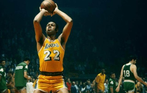 DD28中国平台-【人物】埃尔金·贝勒：命运光怪陆离 没有冠军的传奇