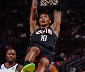 多多28官方网站-4场没进三分，火箭锋线不值得续约 谢泼德12次出手9分 只能当替补